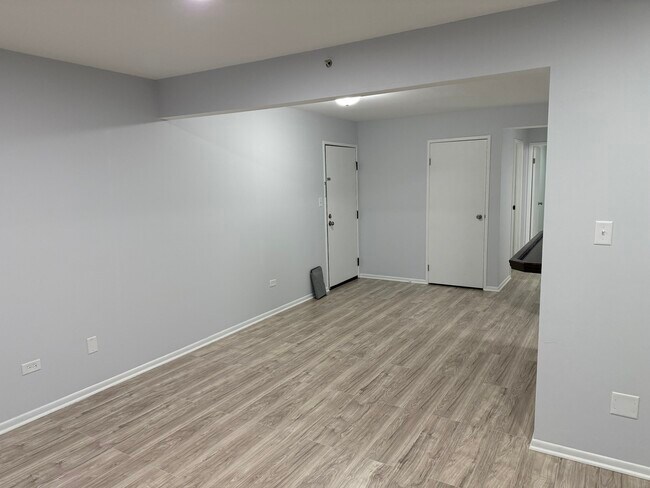 Foto del edificio - 502 E Spruce Dr