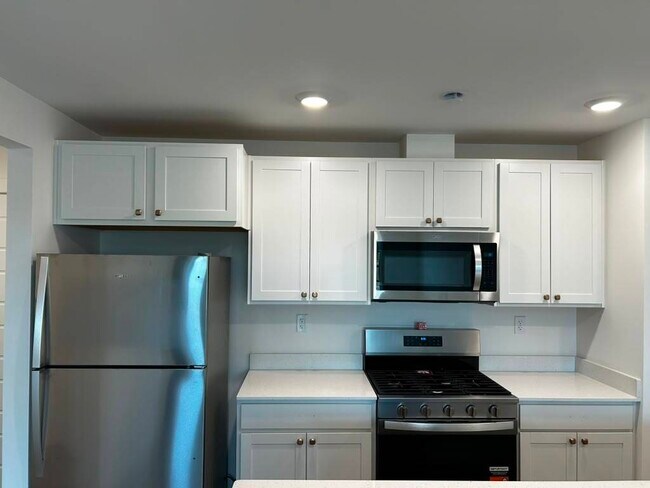 Foto del edificio - 2304 Noble Ln