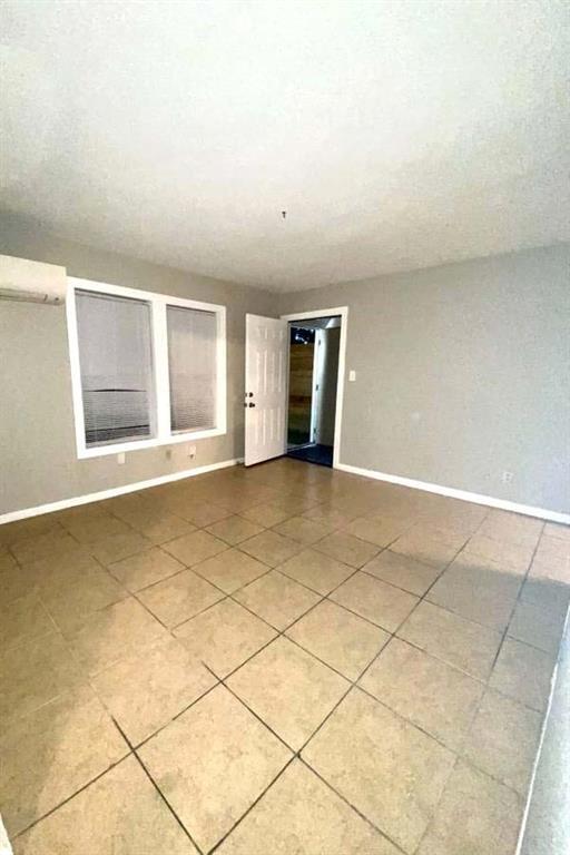 Foto del edificio - 5606 Robertson St