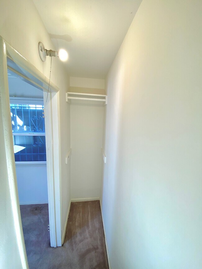 Walk-in closet - 3614 Veteran Ave