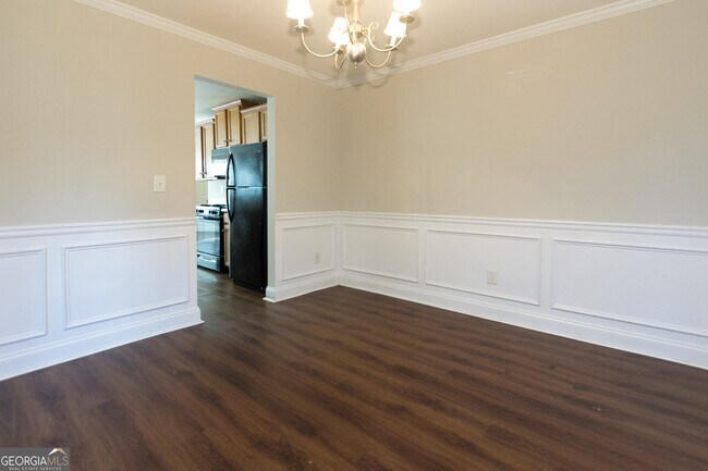 Building Photo - 3991 Oak Field Dr