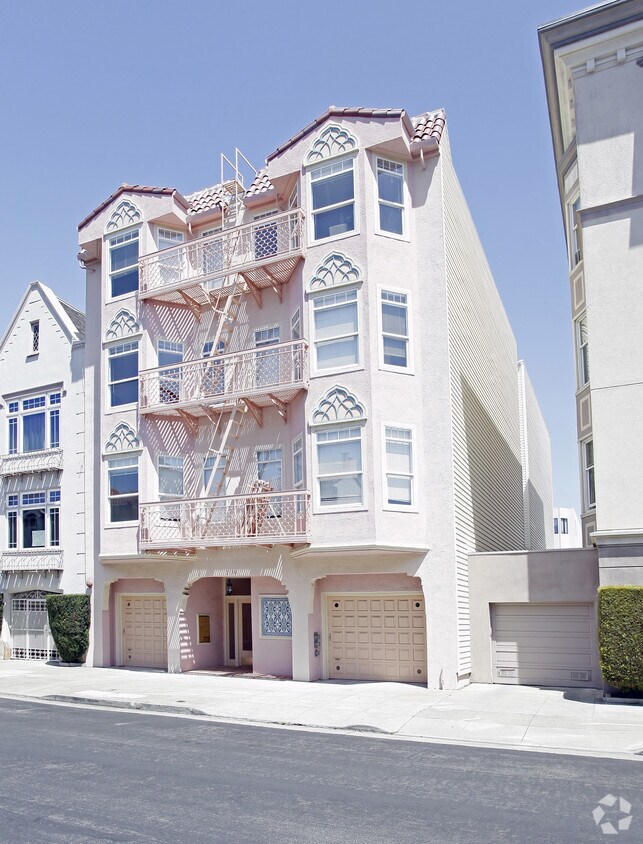 Primary Photo - 2130 Beach St