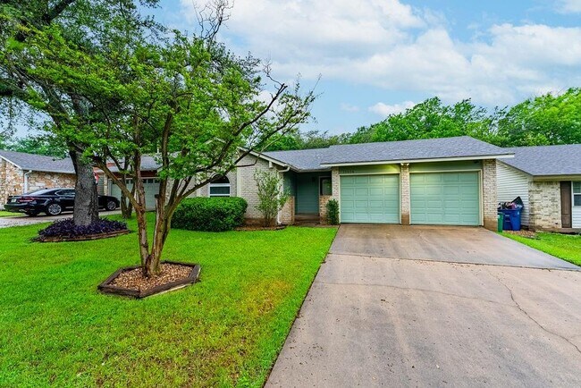 Building Photo - 11616 Fast Horse Dr