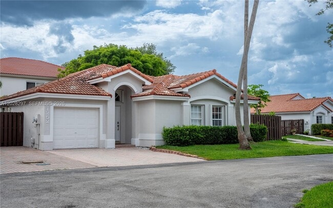 Building Photo - 11252 NW 58th Ter