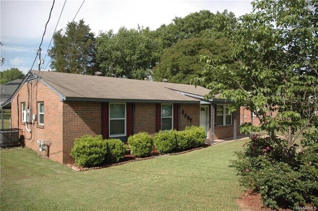 Building Photo - 3407 Loch Haven Rd