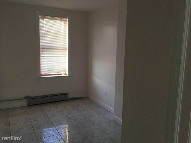 Foto del edificio - 595 3rd Ave