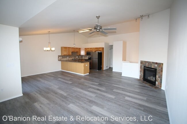 Building Photo - 3 br, 2 bath House - 5709 Sapphire Loop