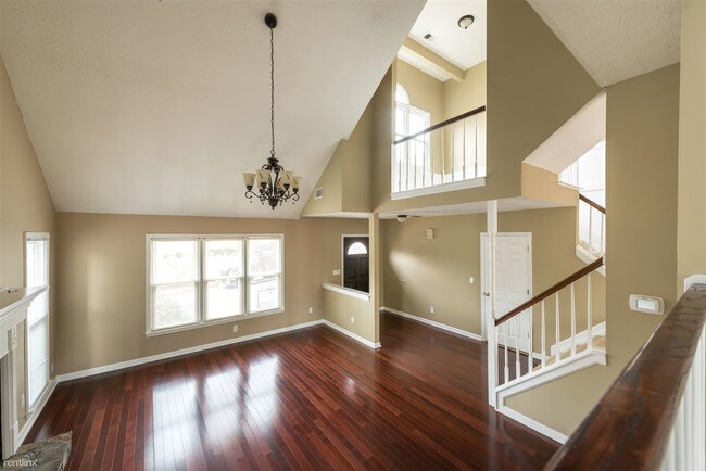 Building Photo - 1005 Wellers Ct