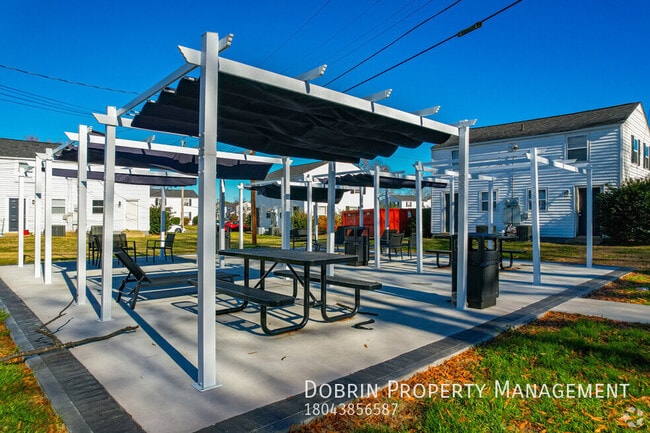 Foto del edificio - 1600 Fendall Ave