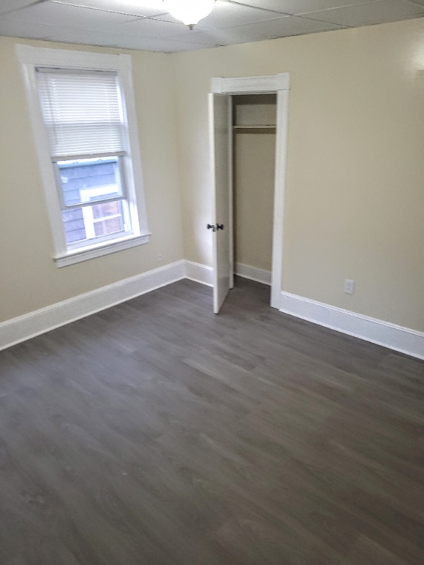 Building Photo - 509 Elm St