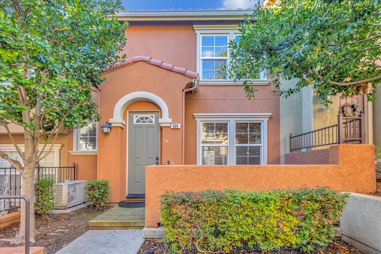 Primary Photo - Beautiful Communication Hill Townhome