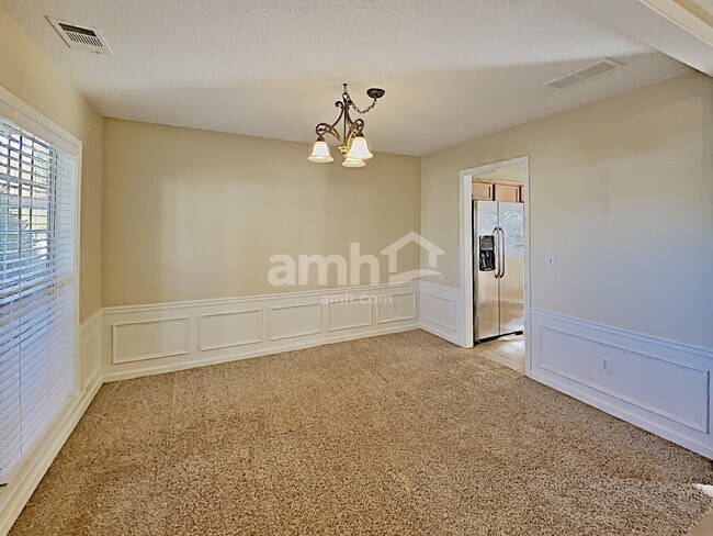 Building Photo - 401 Citronelle Drive