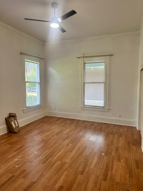 Building Photo - 1107 Montauk Ave