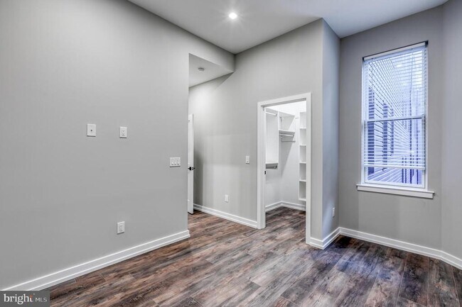 Foto del edificio - 2026 Spring Garden St