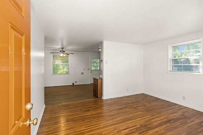 Foto del edificio - 2510 9th Ave S