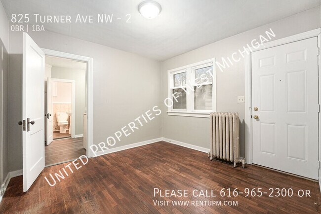 Foto del edificio - Available Now | Studio Apartment| Spacious...