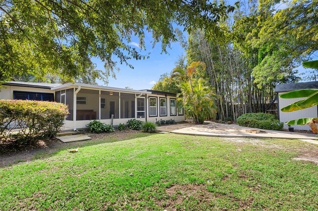 Foto del edificio - 3623 Chelsea St