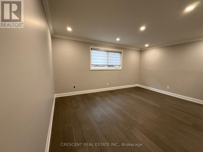 Building Photo - 3941-3941 Longo Cir