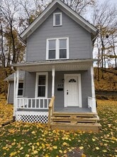 Building Photo - 453 Tremont Ave SE