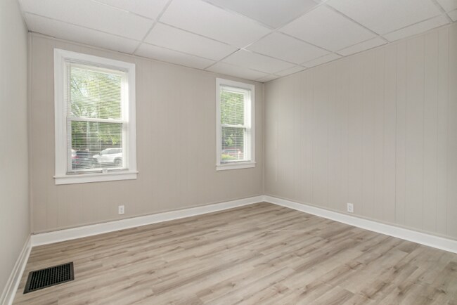 Foto del edificio - 517 Highland Ave