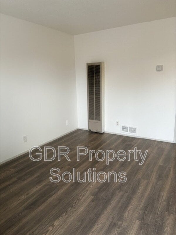 Primary Photo - 1201 Iron Ave SW