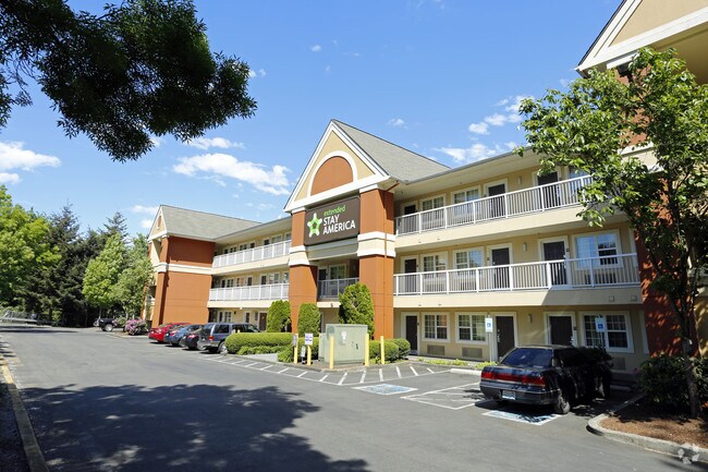 Furnished Studio - Tukwila - 4