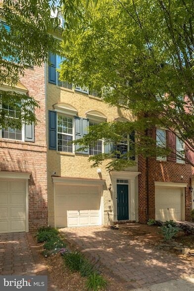 Building Photo - 329 Helmuth Ln