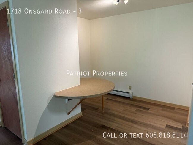Foto del edificio - 2 bedroom/ 1 bath apartment in Madison, WI
