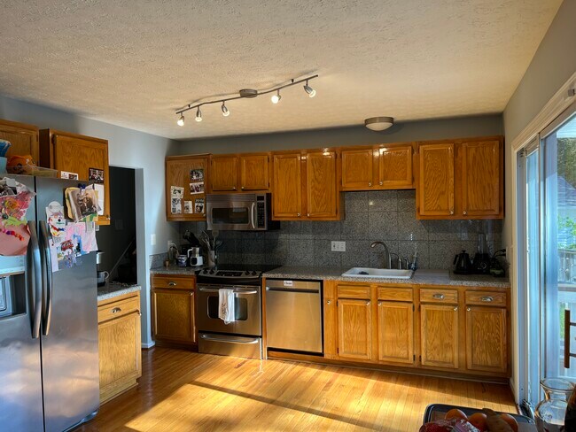 Building Photo - 1115 Neptune Pl