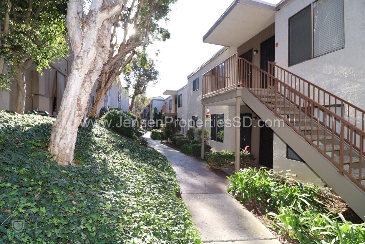 Primary Photo - 1 Bed, 1 Bath Condo w/ Parking, Utilities,...