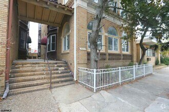 Building Photo - 4011 Atlantic Ave