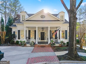 Building Photo - 102 N Cove Dr