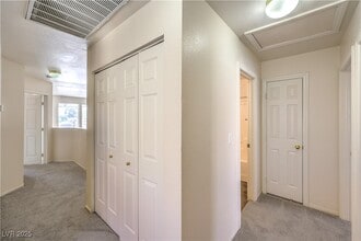 Building Photo - 1452 Rothwell Ct Building Photo - 1452 Rothwell Ct