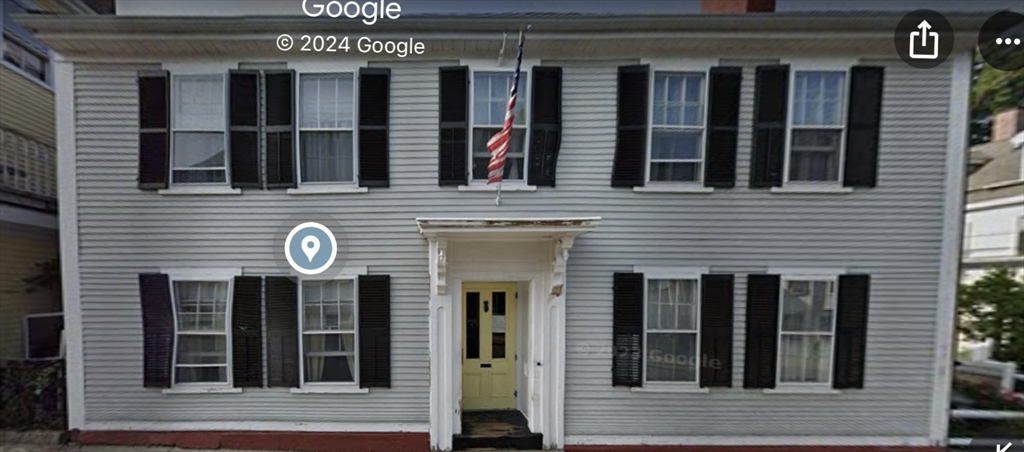 Primary Photo - 18 Leyden St