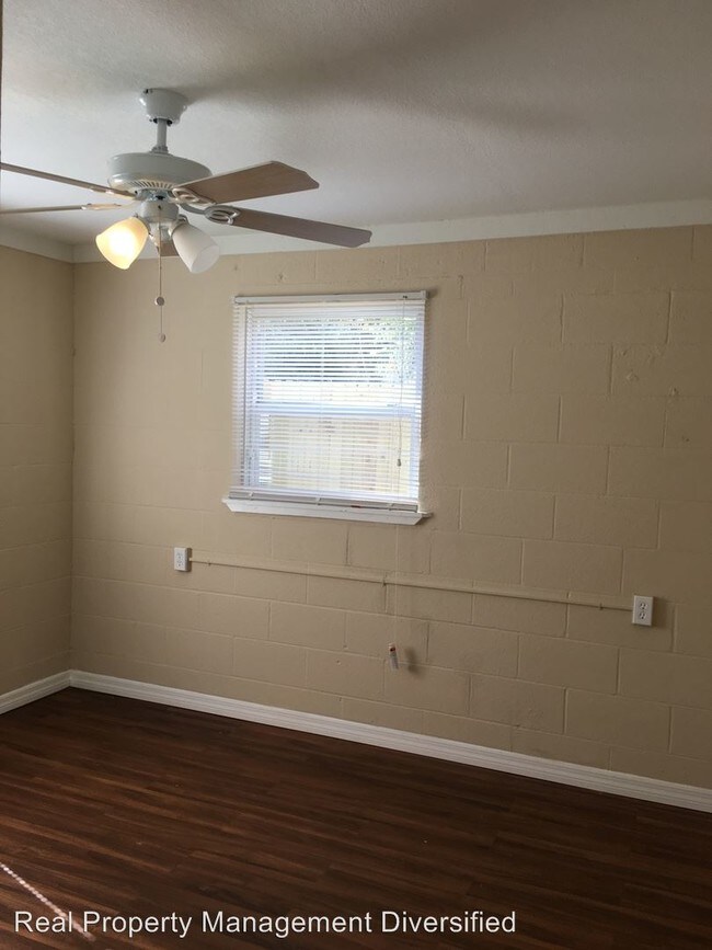 Foto del edificio - 2 br, 1 bath House - 2317 SW 2nd ST