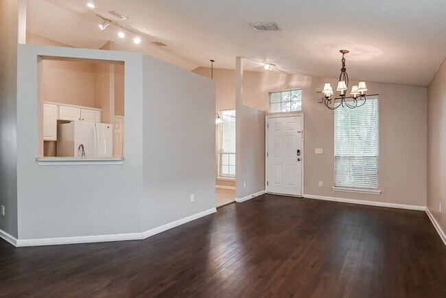 Foto del edificio - 2112 S Cranbrook Ave