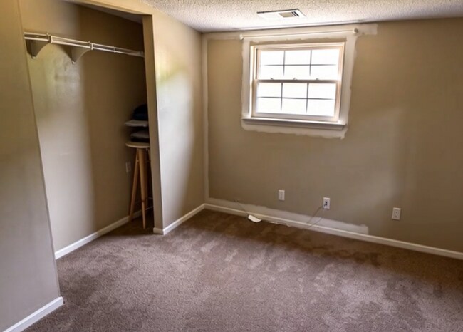 Foto del edificio - 811 W 30th St