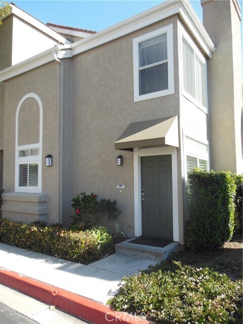 Foto principal - 28191 Newport Way