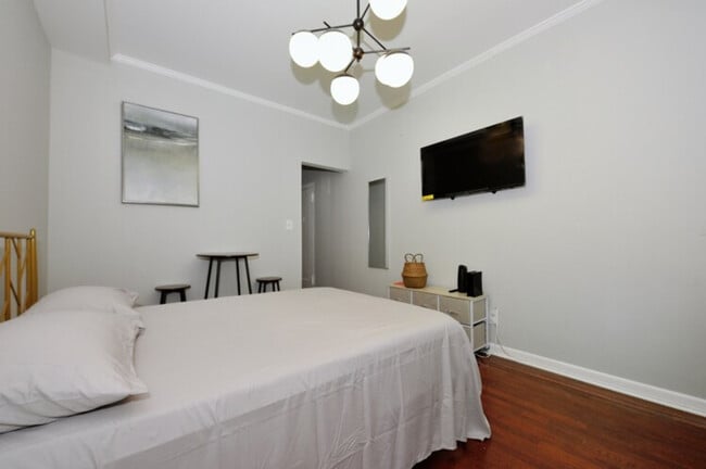 Foto del edificio - 321 E 78th St