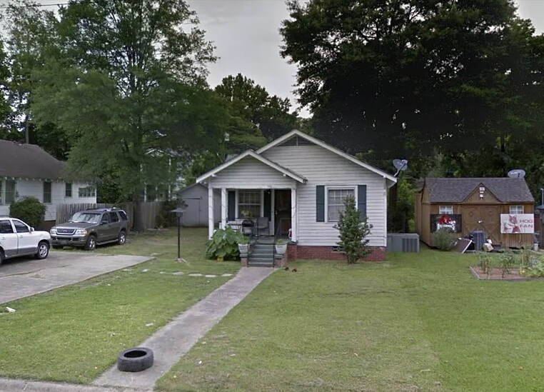 Primary Photo - 1713 W 18th St