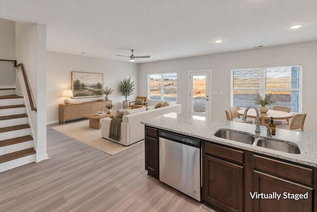 Foto del edificio - 7205 Chatfield Wy NW