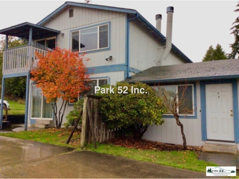 3515 S Hosmer St, WA 98418 House Rental in WA