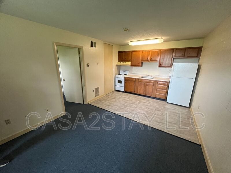 Photo - 2103 St Johns Place