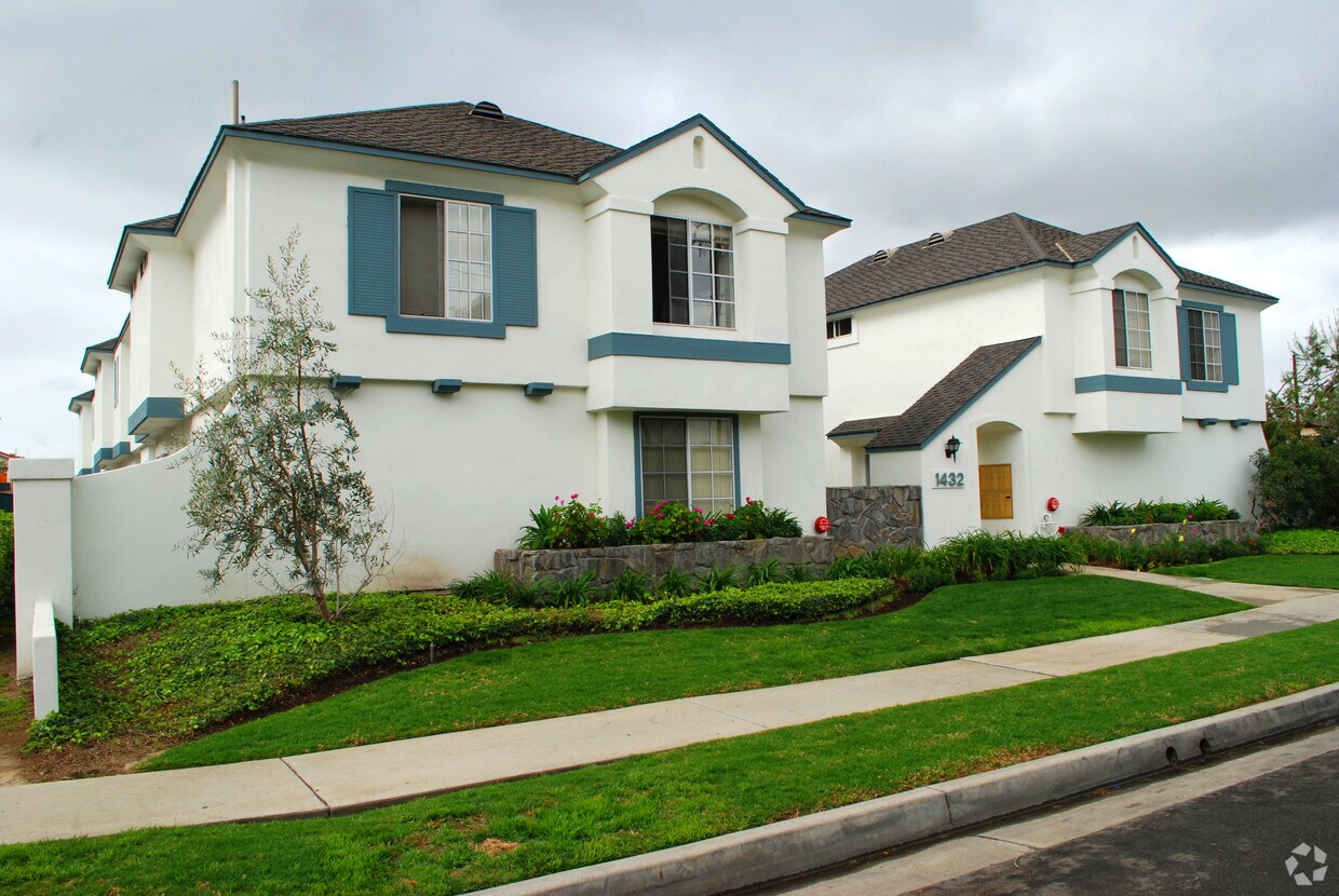 Building Photo - 1432 San Juan St