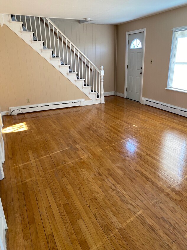 Foto principal - 581 Drift Rd
