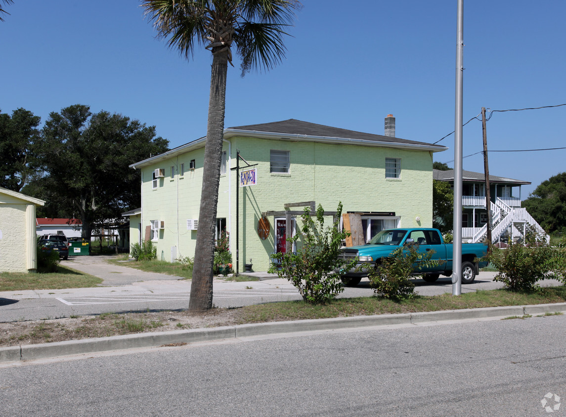 Primary Photo - Atlantic Inn