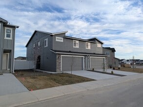 Building Photo - 4521 Highgarden Wy
