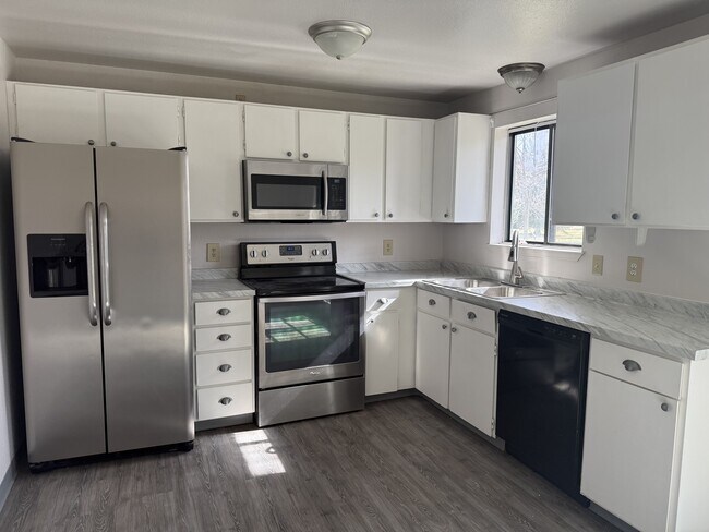 Foto del edificio - 3541 Granger Ave W