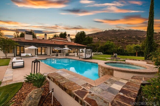 Building Photo - 7977 Camino De La Dora