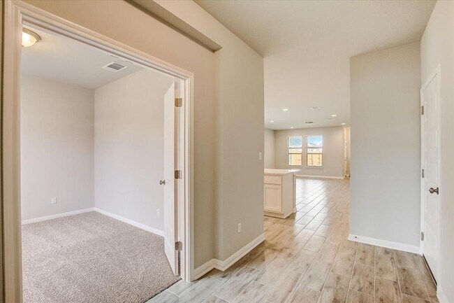 Foto del edificio - 108 Peruvian Ln